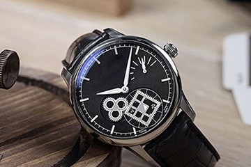 海口百达翡丽表扣磨损了